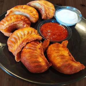 Panner Momos  [5 Pieces]