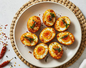 Egg Masala (2 Pcs)