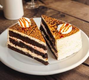 Coffee toffee pastry [1 piece]