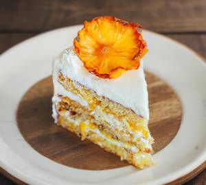 Pineapple butter cream cake