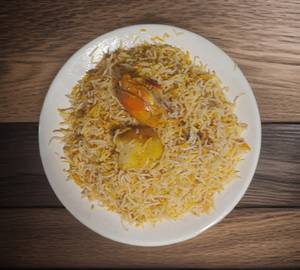 Chicken Biryani With Egg [Half]