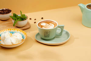 Vanilla Mint Latte Hot