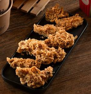 Hot & Crispy Wings (8 Pcs)