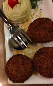 MAKAI AUR PANEER KI TIKKI