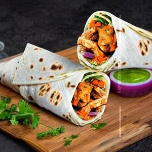 Miras Special Chicken Wrap
