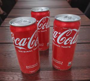Coca cola ken cold drink 