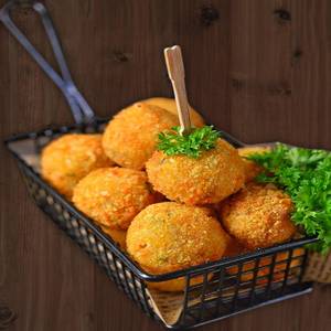 Veg Potato Pops (8 Nos)