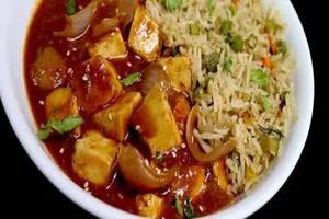 Veg Fried Rice With Chilli Paneer [4 Pieces]