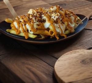 Pasta loaded fries