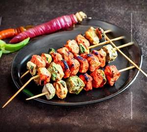 Lasuni Tikka