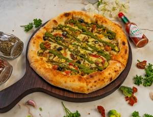 Chimichurri Paneer Pizza