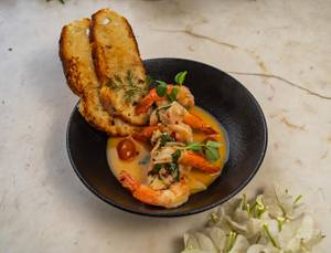 Chilli Garlic Butter Prawns