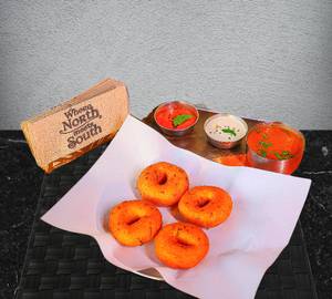 Vada (4pcs)