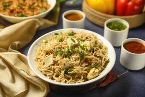 Paneer Hakka Noodles
