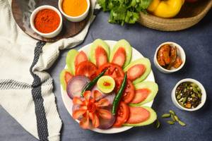 Green Salad & Pickle
