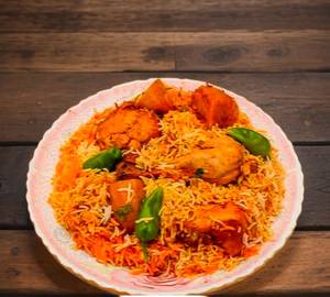 Hydrabadi Chicken Biryani 900 Gm Chicken 8 Pis