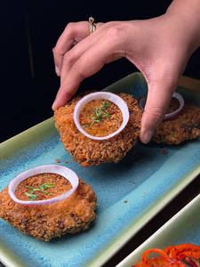 Chicken Cutlet (3 Pcs)