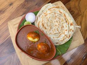 Parotta With Egg Curry