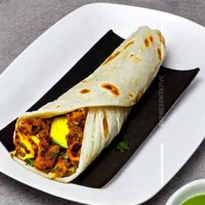 Egg Garlic Paneer Roll