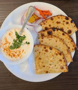 Paneer Paratha with Plain Dahi                   
