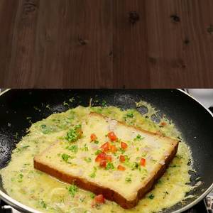 Bread Omelette (2 Eggs & 4 Slices)