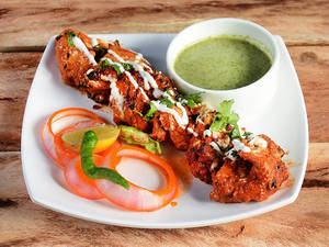 Achari Chicken Tikka (8pcs).