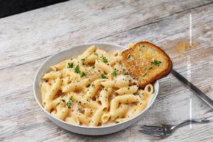 Chicken Mac N Cheese Pasta
