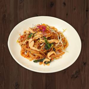 Pad Kee Mao  Chicken