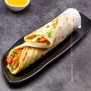 Egg Garlic Chaap Roll