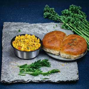 Bhurjee Pav [3 Eggs]