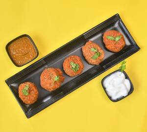 Veg kurkure momos