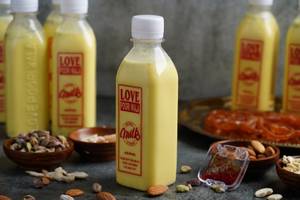 Kesar Badam Milk [1 Bottle]
