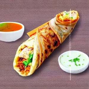 Egg Achari Chicken Roll