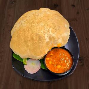 5Poori With Chola