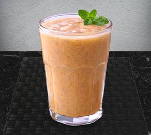 Chickoo (Sapota) Juice