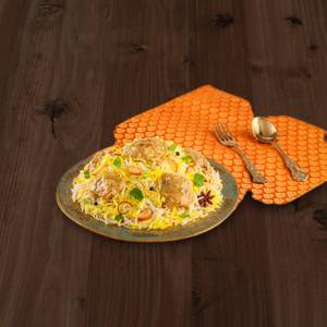 Kolkata Chicken Biryani With Raita