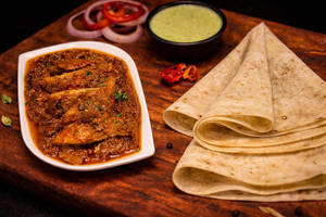 Masala Chaap Gravy Combo