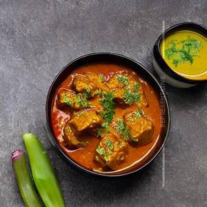 Kaju Curry