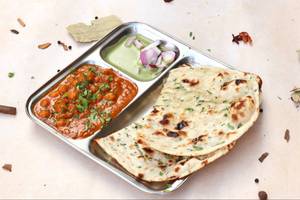 Chole+kulche [2]