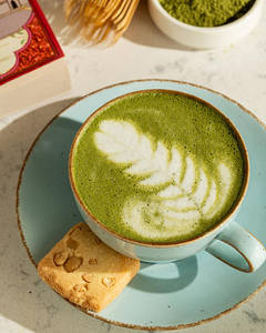Classic Matcha Latte Hot