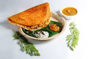 Mysore Paneer Dosa