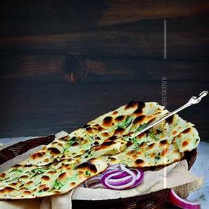 Matar Paneer Naan