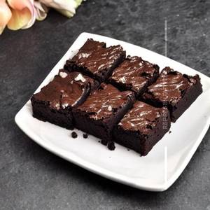 Brownie Dark Delight Hot