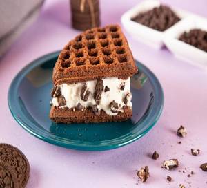 Oreo Cream And Fudge Ice Cream Sandwich