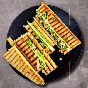 Corn Spinach Grilled Sandwich