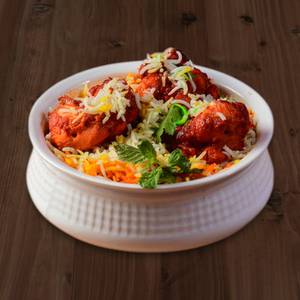 Chicken Biryani With Raita