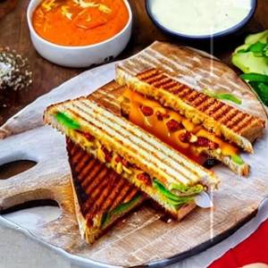 Grill Paneer Peri Peri Sandwich