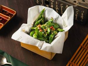 Wok Tossed Chilli Garlic Edamame