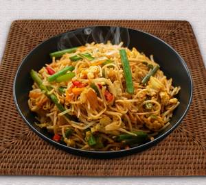 Classic Street Style Egg Noodles