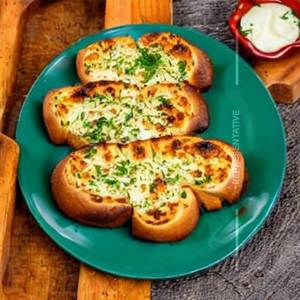 Pull Apart Garlic Bread